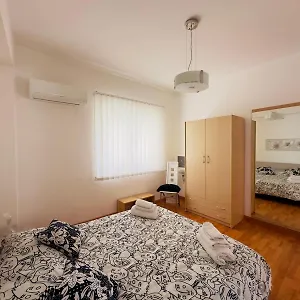 https://mare-centro-wi-fi-self-check-in-aria-condizionata.sicilyhotelsitaly.net